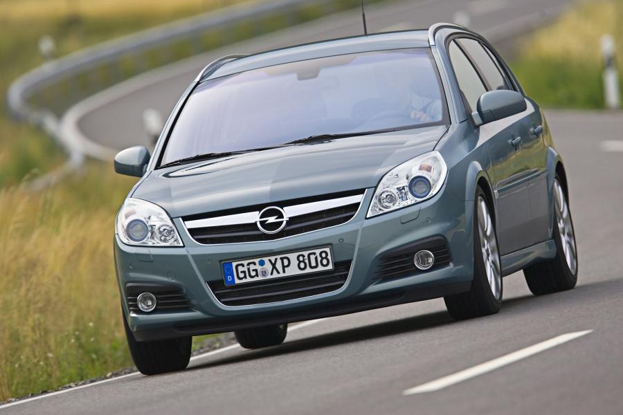  Opel Signum 2003 года  (фото 6 из 23)